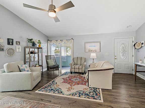 5th image of 3709 Driftwood Dr