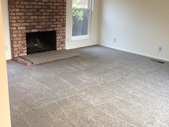 2nd image of 103 Falkirk Ct #1