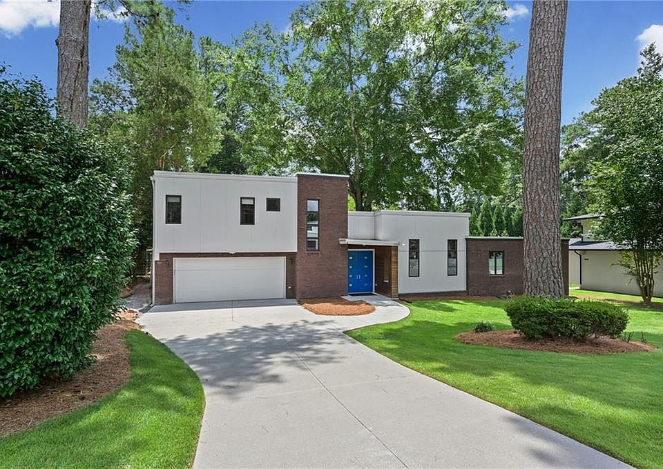 1st image of 2223 Meadowvale Dr