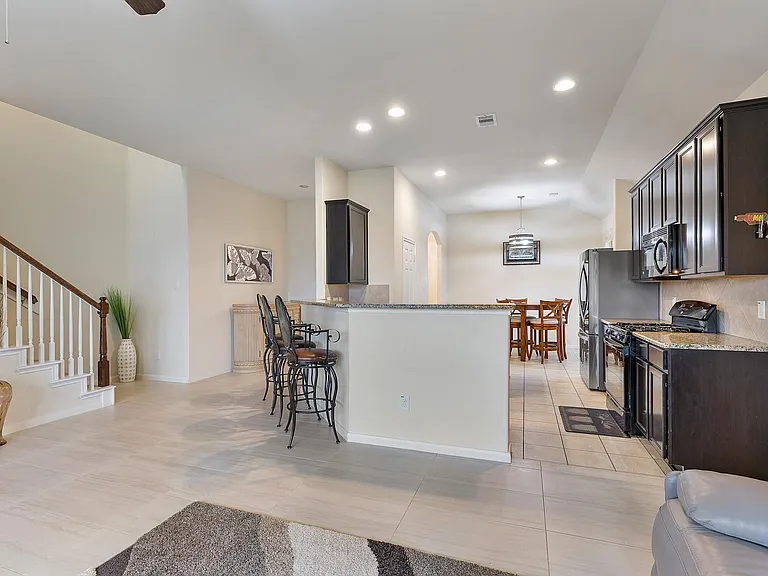 16911 Savannah Park Dr — Photo 8