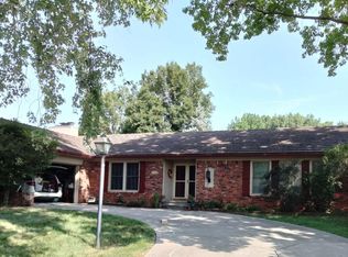 710 Mount Rainier Dr, Indianapolis, IN 46217
