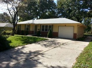 8802 Stark Ave, Kansas City, MO 64138