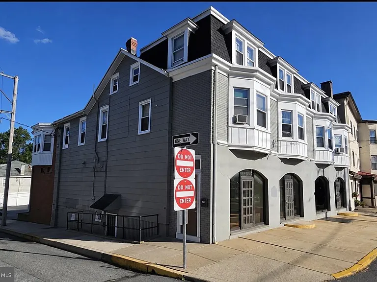 17 N 23rd St #2 — Photo 2
