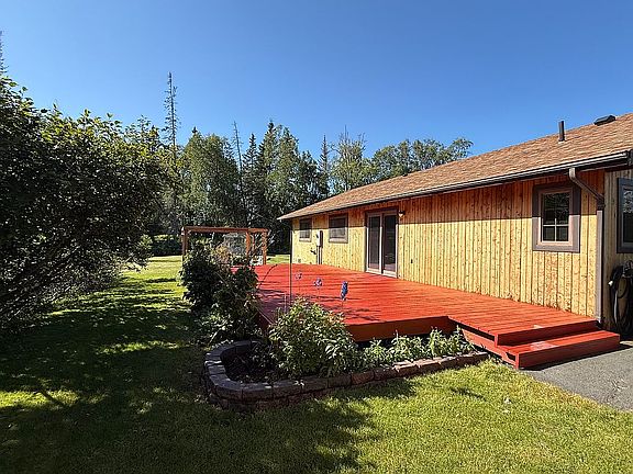 4th image of 52631 Lake View Dr