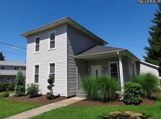 319 E 5th St, Dover, OH
