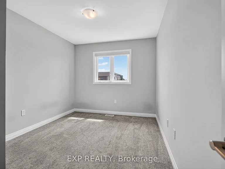 7372 Marvel Dr — Photo 25