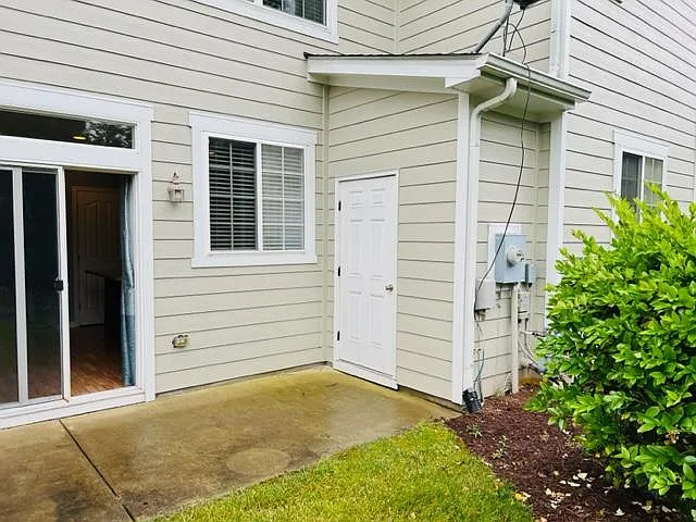 1916 Whirlaway Ct — Photo 46