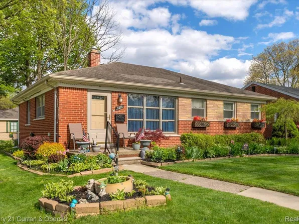 9216 Nathaline, Redford, MI 48239