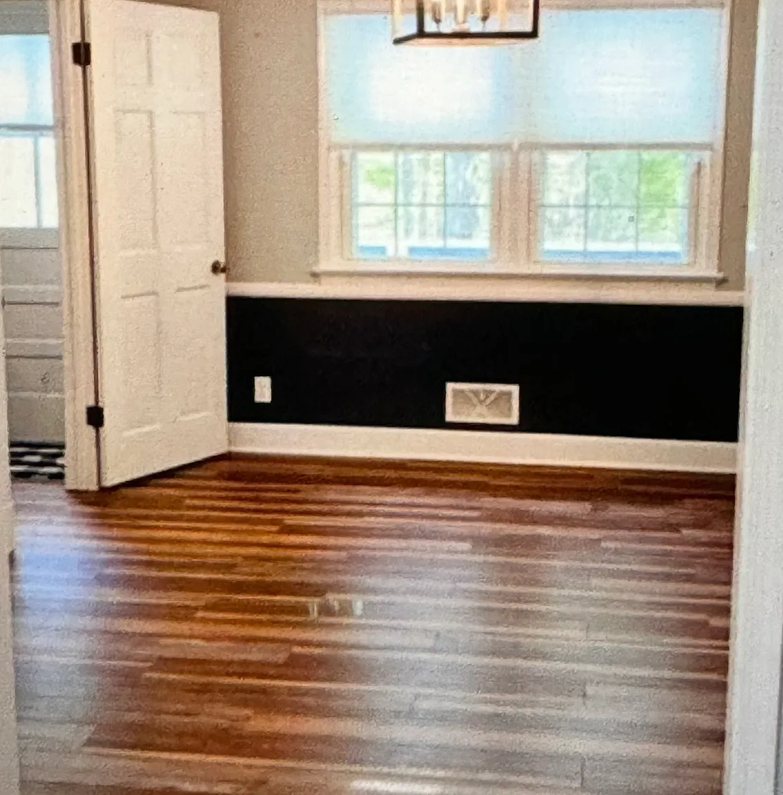 5 bed, 2700 sqft, $2,800 — Photo 3