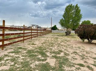 220 106th St NW, Albuquerque, NM 87121