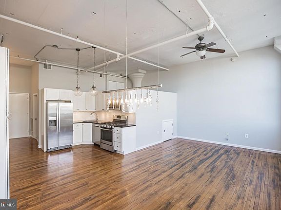 2nd image of 314 N 12th St APT 403