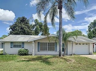 7919 Raintree Dr, New Port Richey, FL 34653