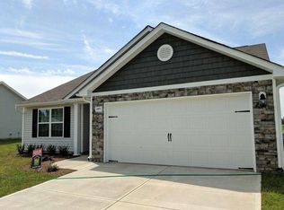 495 Mineral Spring Ln, Fuquay Varina, NC 27526