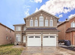 18 Highwood Rd, Brampton, ON L6Z 4T7