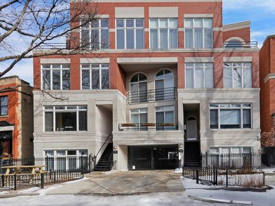 2919 N Burling St APT J, Chicago, IL, 60657