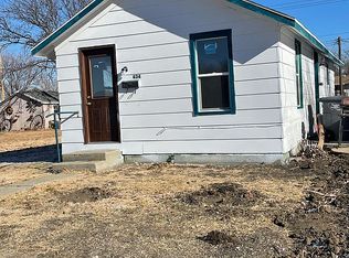 434 Washington St, Winner, SD 57580