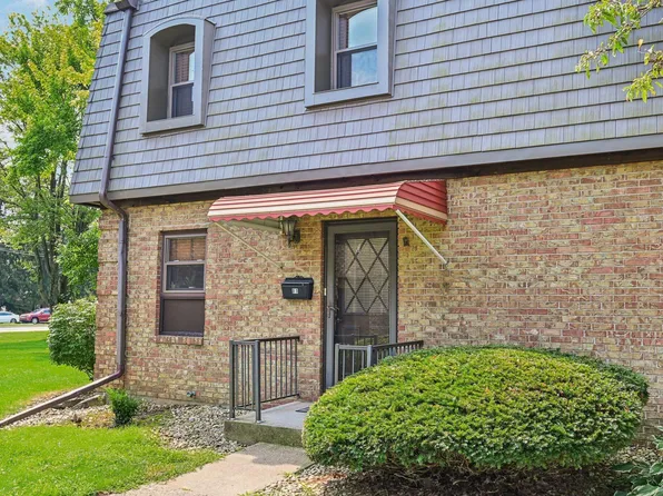 625 Country Club Dr APT F1, Newark, OH 43055