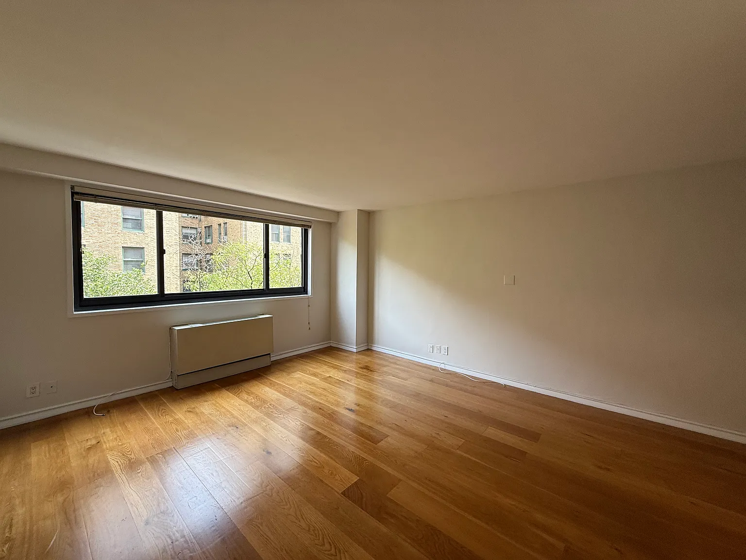 330 West 45th Street — Photo 1