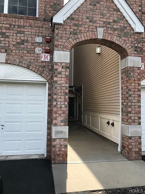 1st image of 1311 Balsam Dr