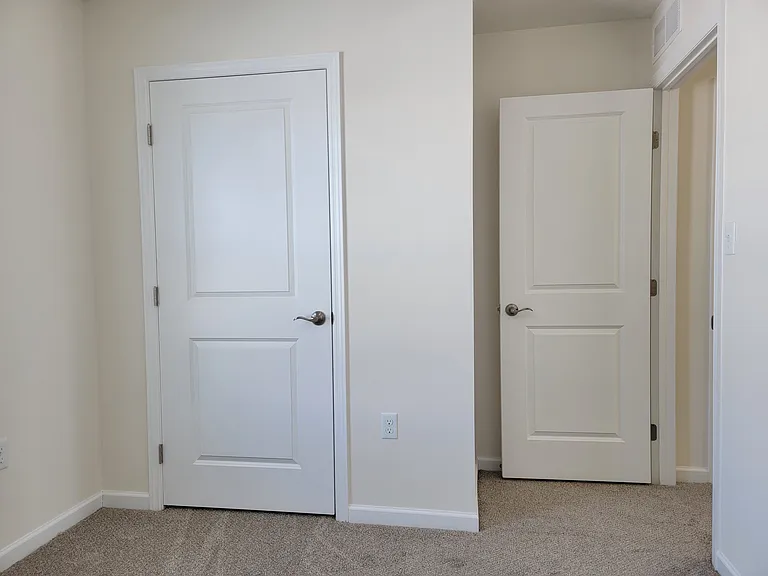 64 Rollins Ln — Photo 14