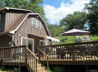 16 Felter Hill Rd, Monroe, NY 10950