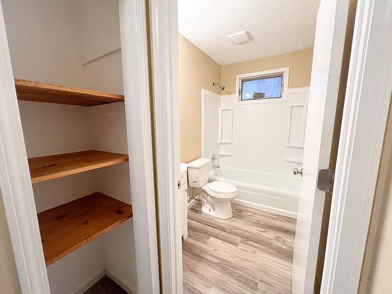105 Tandy Dr — Photo 6