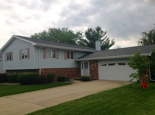 1617 Bensington Ct, Normal, IL 61761