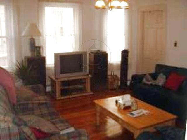 2nd image of 23 Charnwood Rd #5
