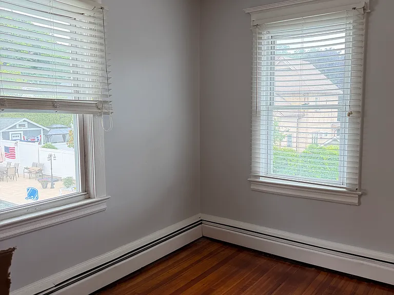 33 Delaware Ave #2 — Photo 11