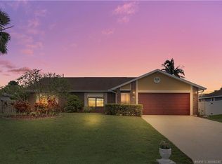 2621 SW Cadet Cir, Port Saint Lucie, FL 34953