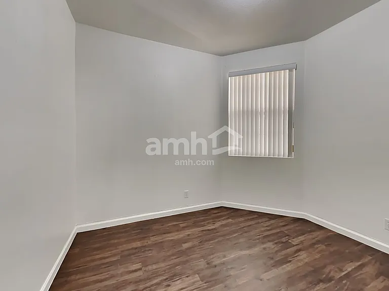 541 Kavanagh Pl — Photo 15