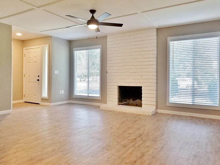 Fairway Estates — Photo 4