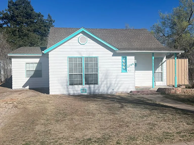 2709 S. Van Buren — Photo 1