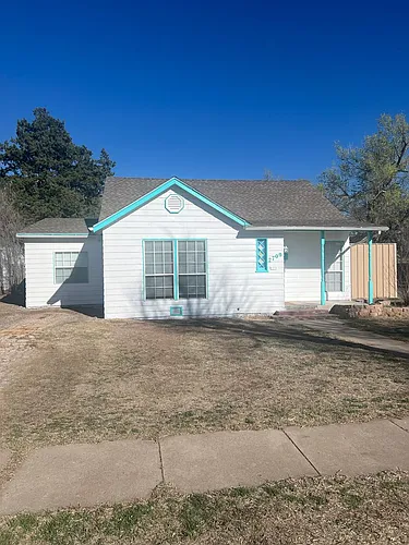 2709 S. Van Buren Photo 1