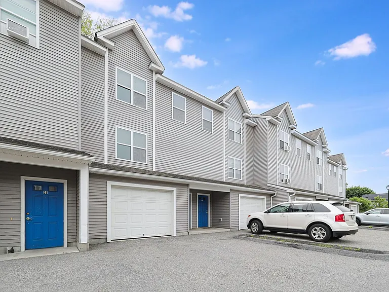 Chestnut Townhomes — Photo 47