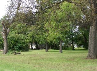 219 N Cedar St, Pauls Valley, OK 73075
