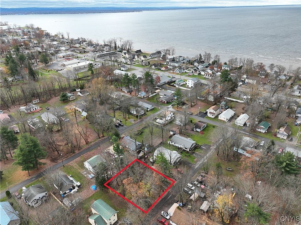 1st image of 2426 20th Ave #26