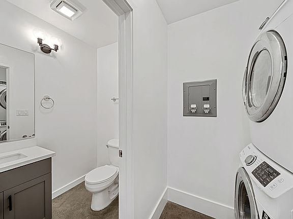 3rd image of 3338 17th St APT 104