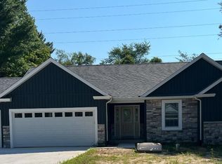 51932 Currant Rd, Granger, IN 46530