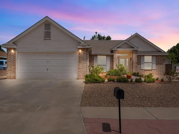 1616 Cerro Vista Loop NW, Los Lunas, NM 87031