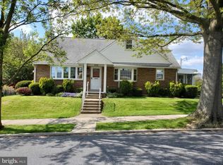 413 W Areba Ave, Hershey, PA 17033