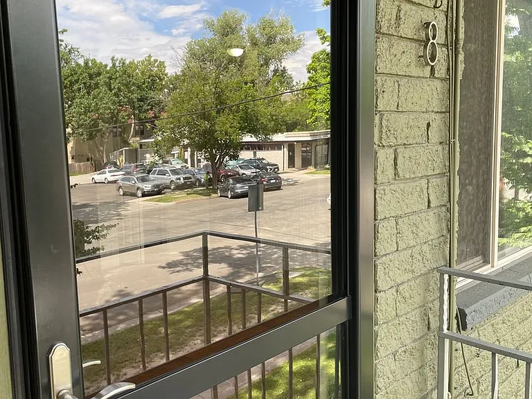 125 E Mrytle Flats — Photo 52
