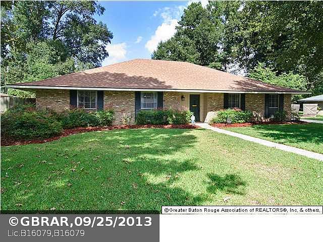 1st image of 11871 Parkwood Dr