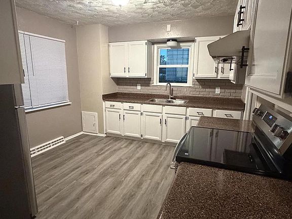 3rd image of 4132 N 51st BOULEVARD