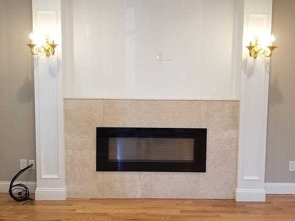 5th image of 60 Arlington St #B
