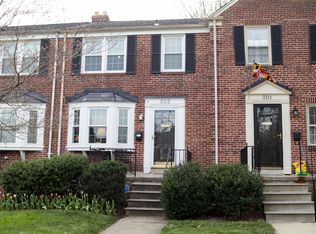 303 Old Trl, Baltimore, MD 21212