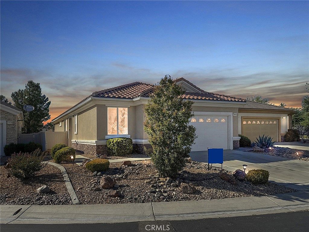 19642 Castle Harbor Ct