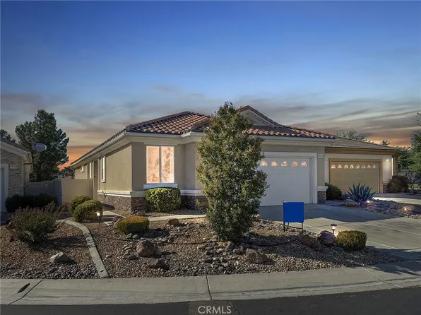 19642 Castle Harbor Ct, Apple Valley, CA 92308