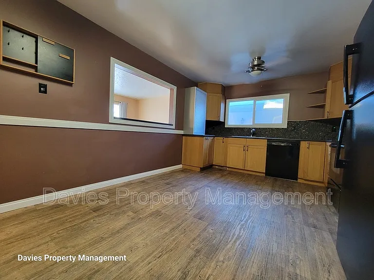 12824 103rd St NW — Photo 3