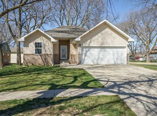 413 D St, Sergeant Bluff, IA 51054
